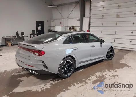 2022 Kia K5 Gt-Line z USA, uszkodzony, nr VIN 5XXG64J27NG096493